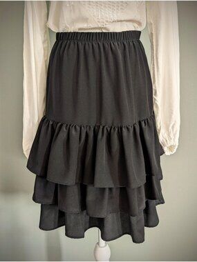 1980's Tiered Ruffle Pencil Skirt - Women's Size S/M